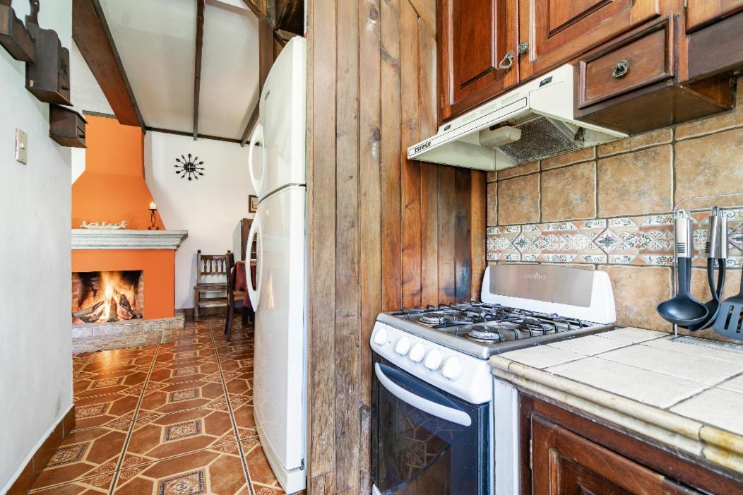 Villas Santa Ana-Ricardo Antigua Εξωτερικό φωτογραφία