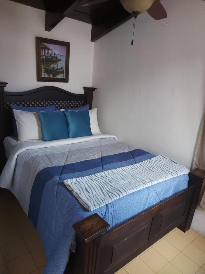 Villas Santa Ana-Ricardo Antigua Εξωτερικό φωτογραφία