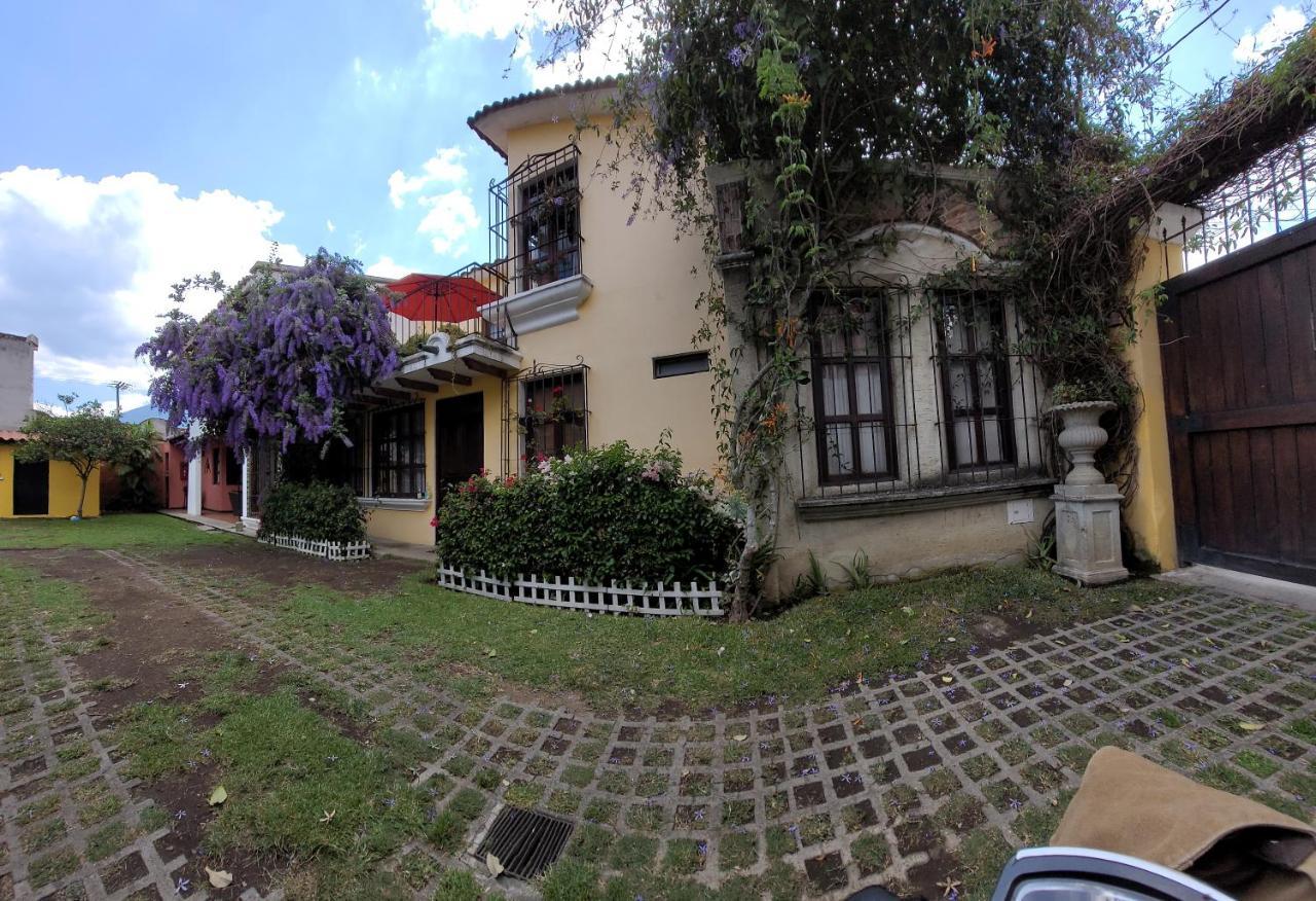 Villas Santa Ana-Ricardo Antigua Εξωτερικό φωτογραφία