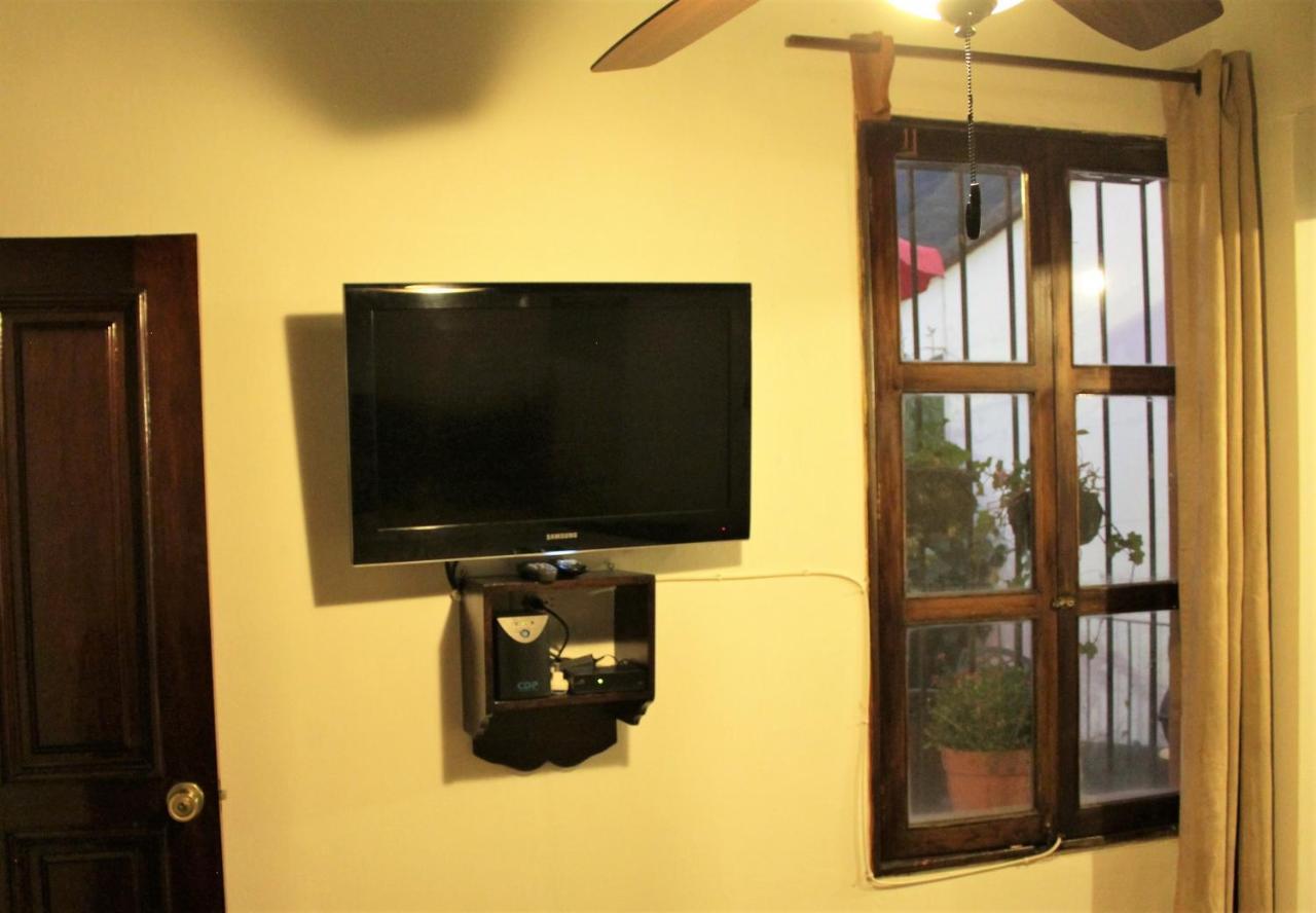 Villas Santa Ana-Ricardo Antigua Εξωτερικό φωτογραφία