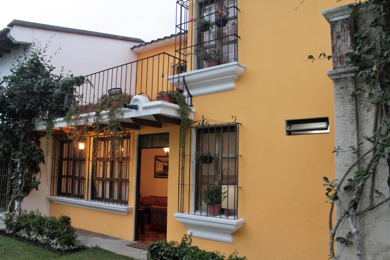 Villas Santa Ana-Ricardo Antigua Εξωτερικό φωτογραφία