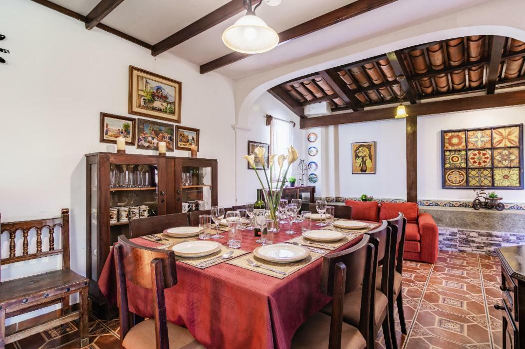 Villas Santa Ana-Ricardo Antigua Εξωτερικό φωτογραφία