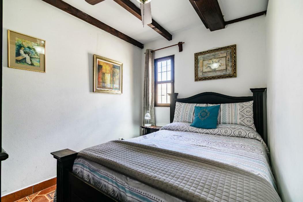 Villas Santa Ana-Ricardo Antigua Εξωτερικό φωτογραφία